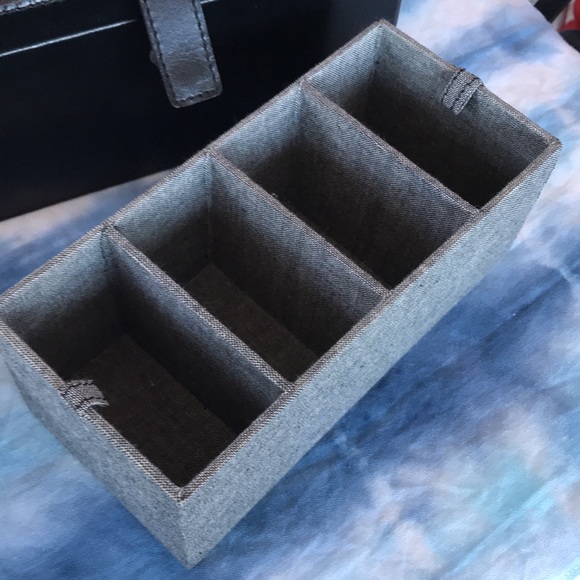 4 Slot Watch Jewelry Box Black Leather - Picture 5 of 9